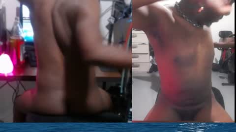 Snapshot of bicepsandfrot chatting on July 20, 10:39 am BicepsandFrot online show from July 20, 10:39 am