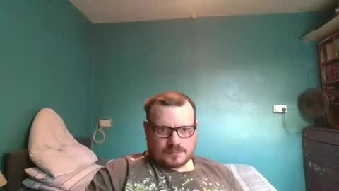 Snapshot of bidan1986 chatting on February 6, 9:00 am bigdan1986 online show from February 6, 9:00 am