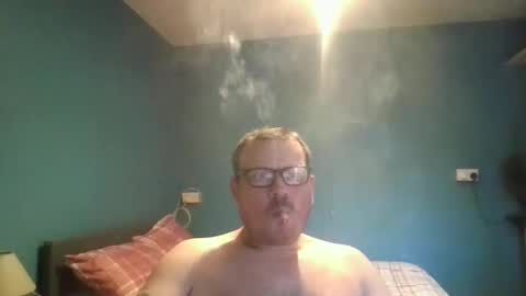 Snapshot of bidan1986 chatting on October 12, 4:06 pm bigdan1986 online show from October 12, 4:06 pm