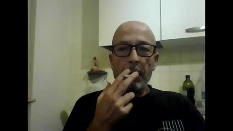 Snapshot of big23italy chatting on October 5, 6:23 am big23italy online show from October 5, 6:23 am