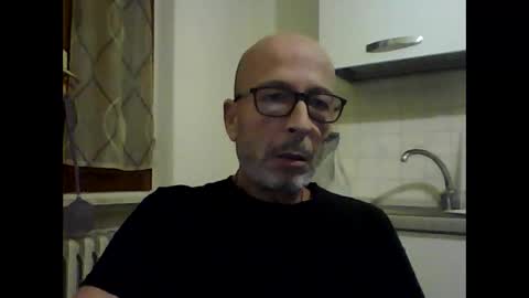 Snapshot of big23italy chatting on October 10, 10:09 pm big23italy online show from October 10, 10:09 pm