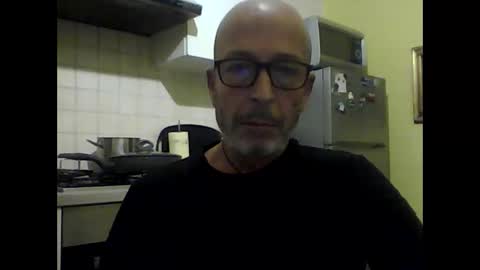 Snapshot of big23italy chatting on October 14, 5:30 am big23italy online show from October 14, 5:30 am