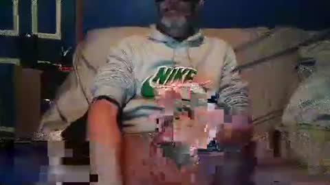 big9inchsnake online show from January 17, 11:38 am