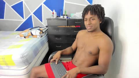 big_black11 online show from December 21, 12:45 pm