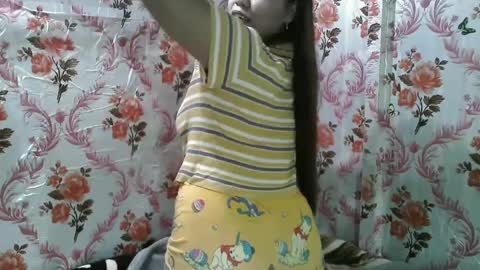 Snapshot of big_buttasian chatting on December 14, 3:29 am Grace - online show from December 14, 3:29 am