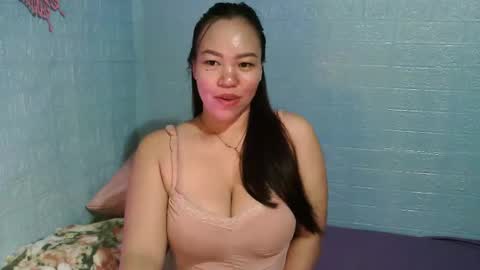 Snapshot of big_buttasian chatting on September 20, 1:06 am Grace - online show from September 20, 1:06 am