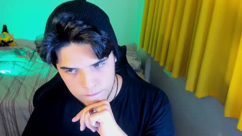 Logan Sprouse online show from March 25, 11:44 pm