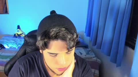 Logan Sprouse online show from April 18, 10:54 pm