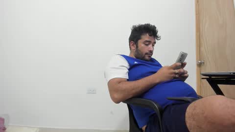 Tommy online show from December 13, 11:32 pm