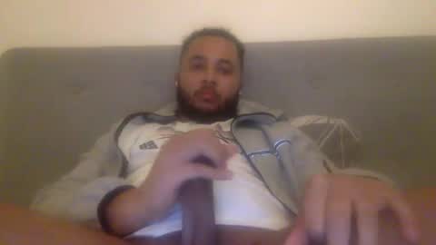 Snapshot of big_daddy333 chatting on January 19, 11:10 pm big_daddy333 online show from January 19, 11:10 pm