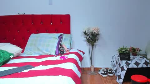 john and cris online show from January 12, 8:47 pm