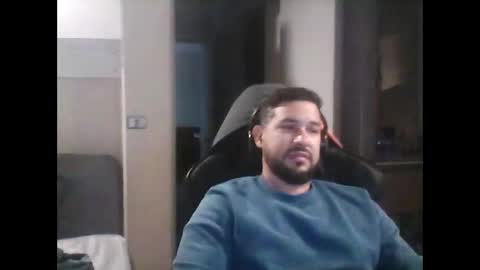 Snapshot of big_latin_boy_full_cum chatting on June 9, 6:19 pm latinBoyHuge online show from June 9, 6:19 pm