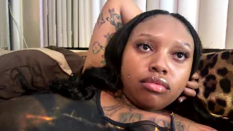 Big Lavish online show from January 12, 4:31 am