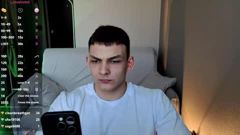 edward online show from March 30, 3:46 pm