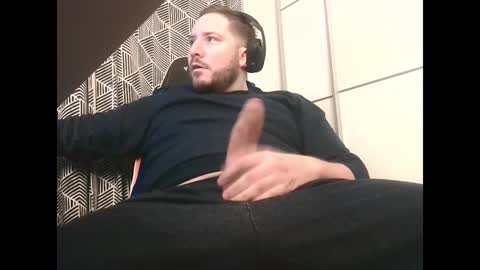 bigbroly88 online show from December 23, 7:06 am