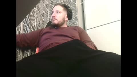 bigbroly88 online show from February 8, 6:12 am