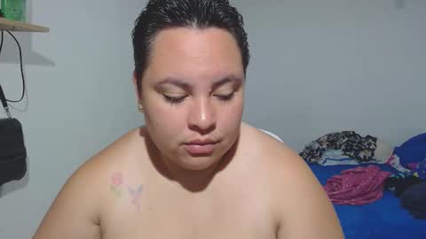 Snapshot of big_small_horny chatting on January 26, 7:41 pm Milena And Luz online show from January 26, 7:41 pm