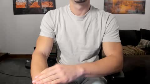 Snapshot of big_white_dick7 chatting on November 11, 11:10 am temporarily free online show from November 11, 11:10 am