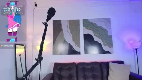 Luisa online show from February 3, 2:53 am