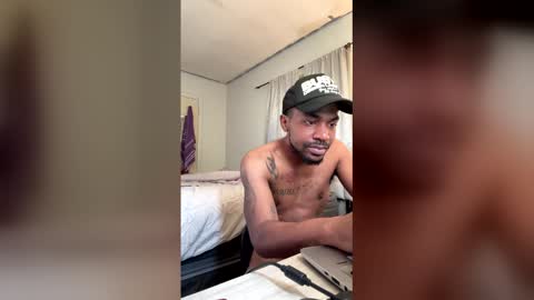Snapshot of bigali5941 chatting on March 22, 10:24 pm bigali5941 online show from March 22, 10:24 pm