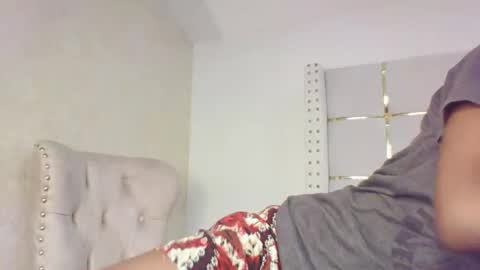 Snapshot of bigbaby004 chatting on September 14, 1:38 am bigbaby004 online show from September 14, 1:38 am