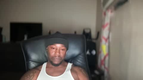 Snapshot of bigbackwoodcali chatting on February 19, 8:31 pm bigbackwoodcali online show from February 19, 8:31 pm