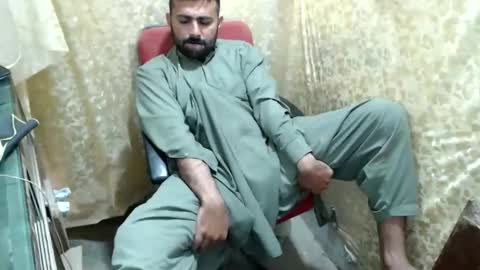 Snapshot of bigbbc999 chatting on April 7, 4:46 am arab bbc online show from April 7, 4:46 am