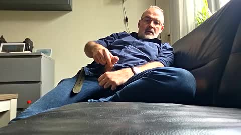 bigbibear88 online show from April 3, 12:58 pm