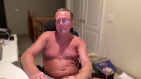 Snapshot of bigblondviking chatting on April 21, 7:25 am bigblondviking online show from April 21, 7:25 am