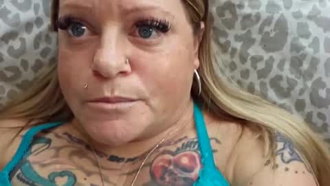 Tiffany online show from January 5, 5:51 pm