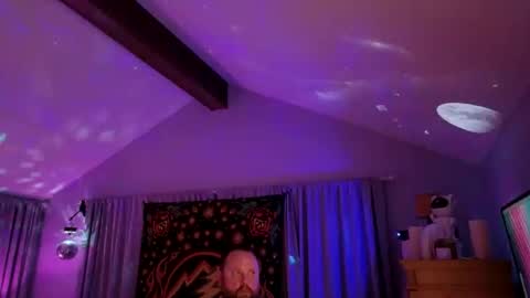 Bigboi1o11 online show from April 7, 5:41 am