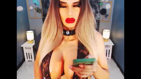 Loraine Cruz online show from April 7, 10:59 am