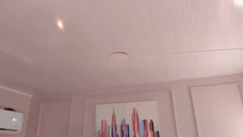   online show from October 23, 10:14 am