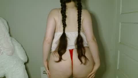 Isabella online show from June 23, 6:00 am
