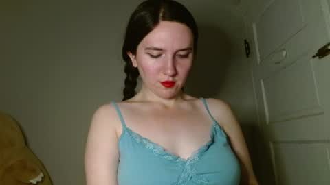 Isabella online show from July 15, 6:40 am