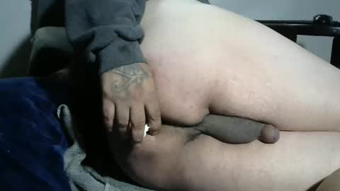 bigboybigbutt69 online show from May 9, 1:05 pm