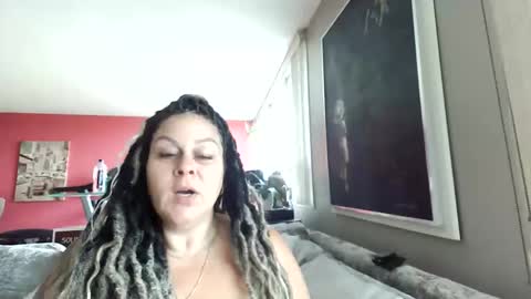 Snapshot of bigbreastsabrina chatting on April 29, 6:36 pm BIG BREAST SABRINA online show from April 29, 6:36 pm