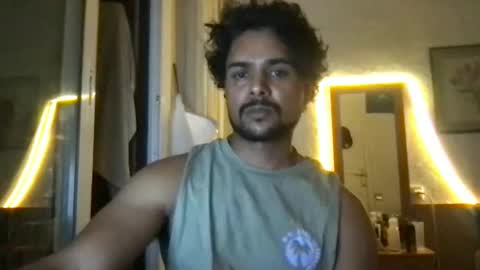 bigbrown_boy online show from April 30, 8:04 pm