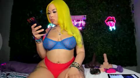 bigbuttsarena online show from April 12, 6:57 pm