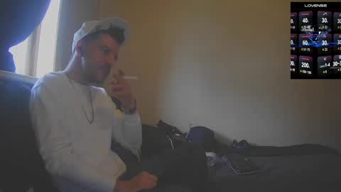 Jon - Im Straight online show from November 12, 3:56 pm