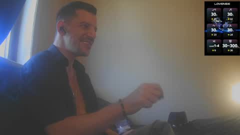 Jon - Im Straight online show from March 29, 5:24 pm