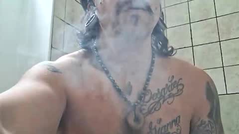 bigchains420 online show from May 11, 7:00 pm