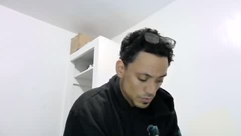 Snapshot of bigcitybeast22 chatting on March 4, 3:12 am bigcitybeast22 online show from March 4, 3:12 am