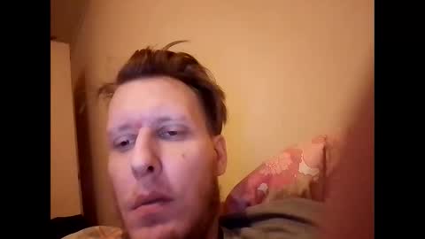 Snapshot of bigcock4009 chatting on February 2, 12:30 am bigcock4009 online show from February 2, 12:30 am