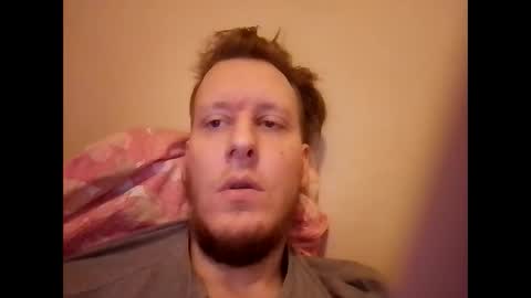 Snapshot of bigcock4009 chatting on February 6, 8:29 am bigcock4009 online show from February 6, 8:29 am