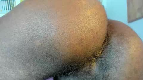 sexy muscle online show from January 9, 3:31 am