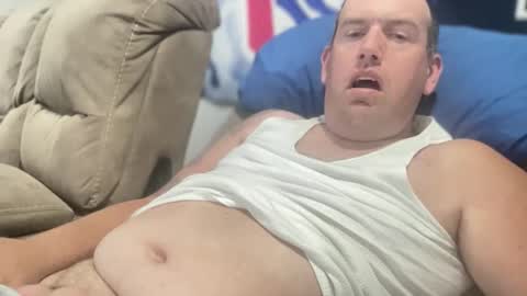 Snapshot of bigcocksuckingslut chatting on October 16, 1:06 am bigcocksuckingslut online show from October 16, 1:06 am