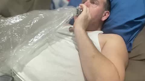 bigcocksuckingslut online show from December 5, 1:36 am