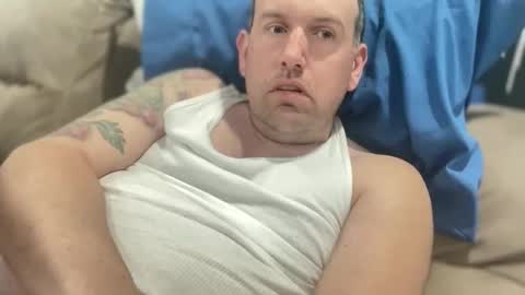 bigcocksuckingslut online show from April 3, 5:00 pm