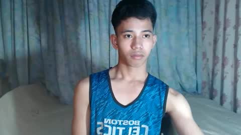 Snapshot of bigcockyummysexjosh chatting on February 13, 9:33 pm bigcockyummysexjosh online show from February 13, 9:33 pm